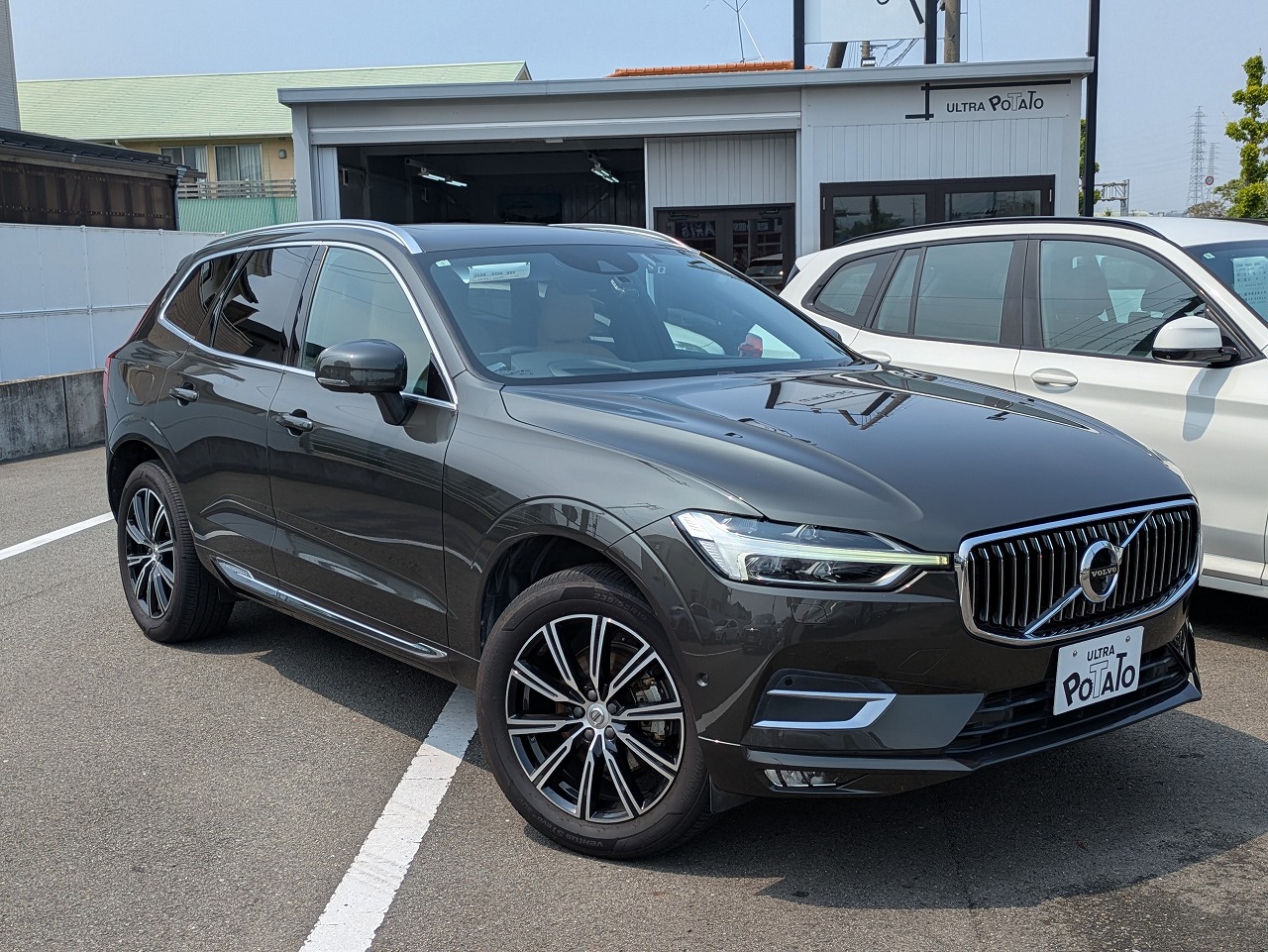 ボルボＸＣ60 D4  AWD インスクリプション