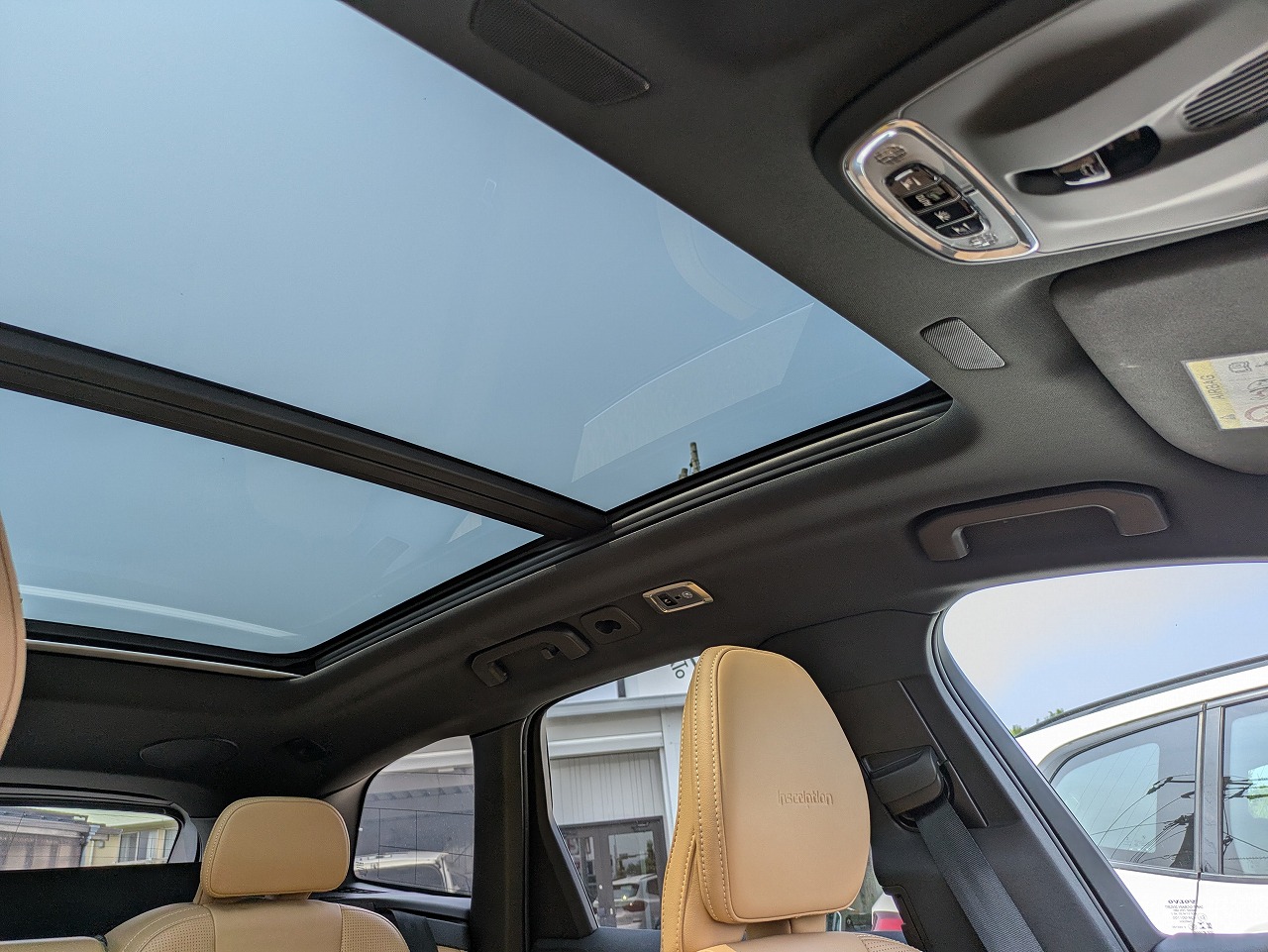 ボルボＸＣ60 D4  AWD インスクリプション3