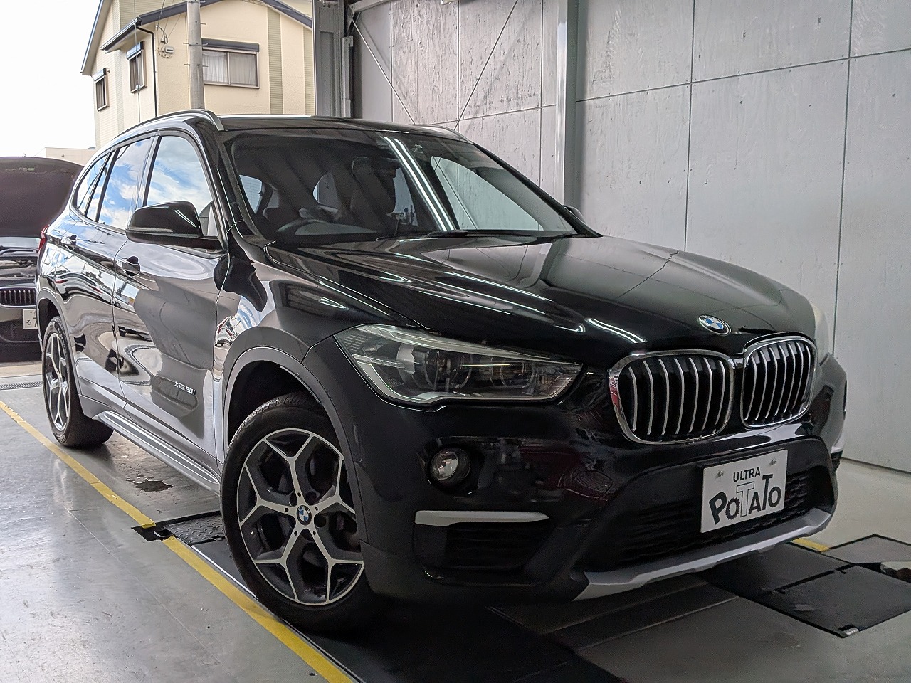 BMW　Ｘ１　ＸＤｒａｉｖe２０ｉＸライン